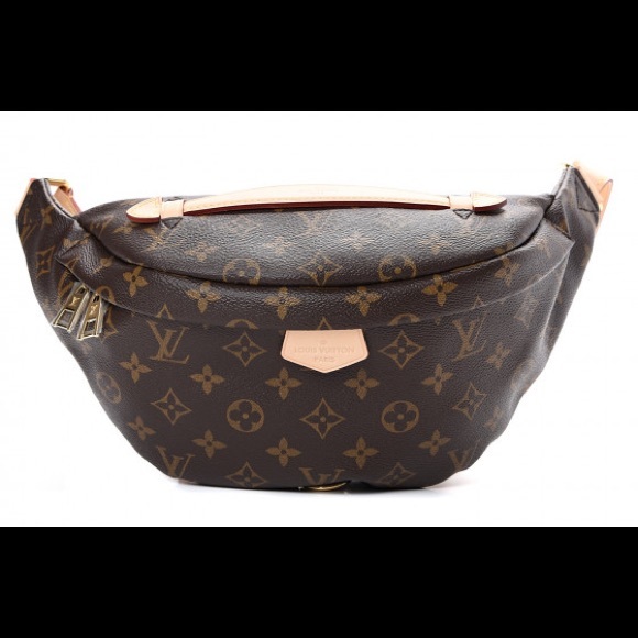 ‼️SOLD‼️ LOUIS VUITTON MONOGRAM BUMBAG - Picture 1 of 8